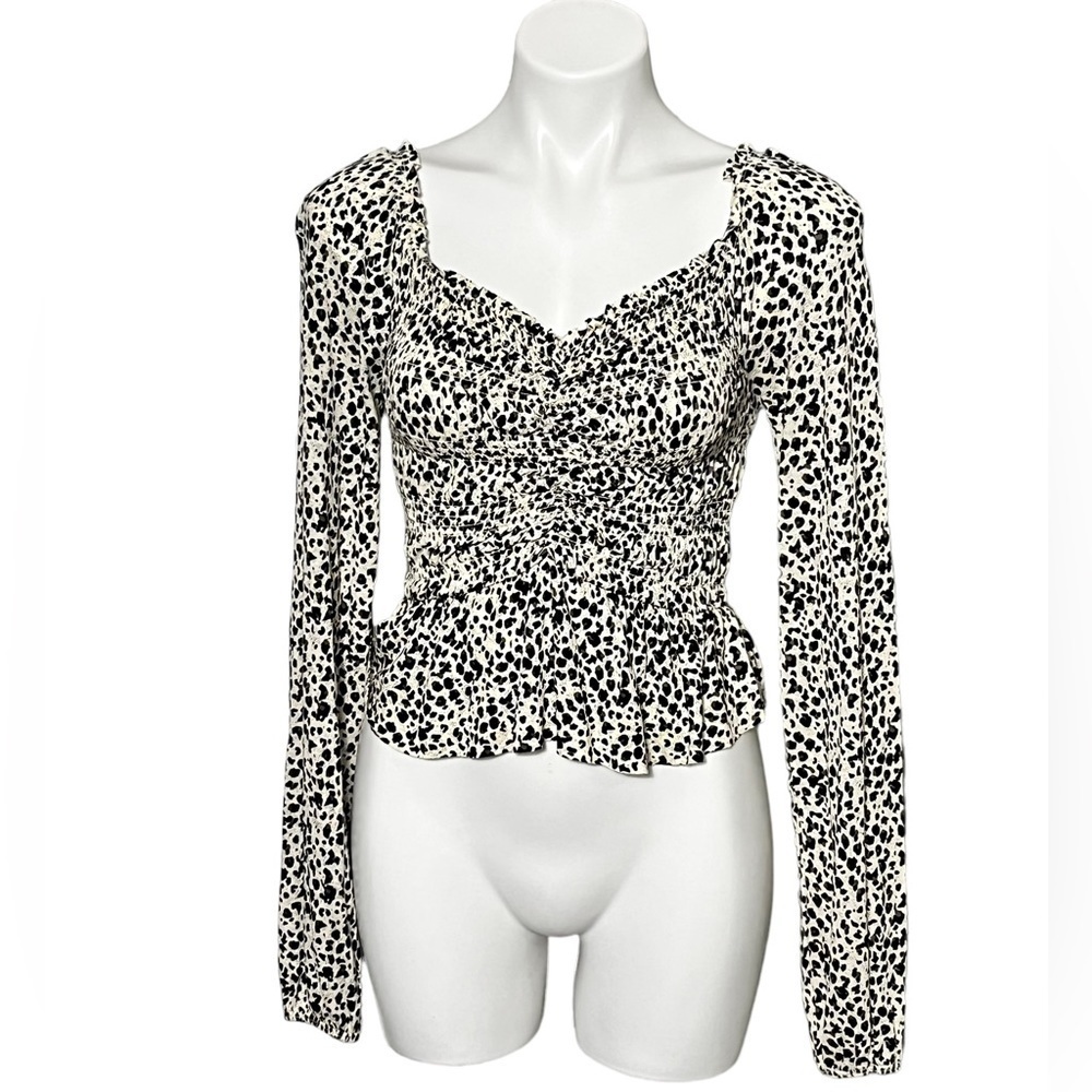 Urban Outfitters Shaina Ruched Leopard Print Ruched Long Sleeve Top Size XSmall